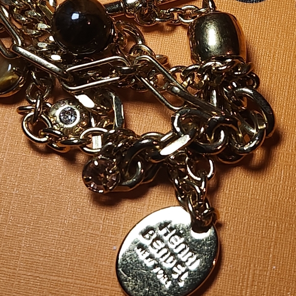 Henri Bendel Toggle Closure Bracelet - Picture 5 of 6